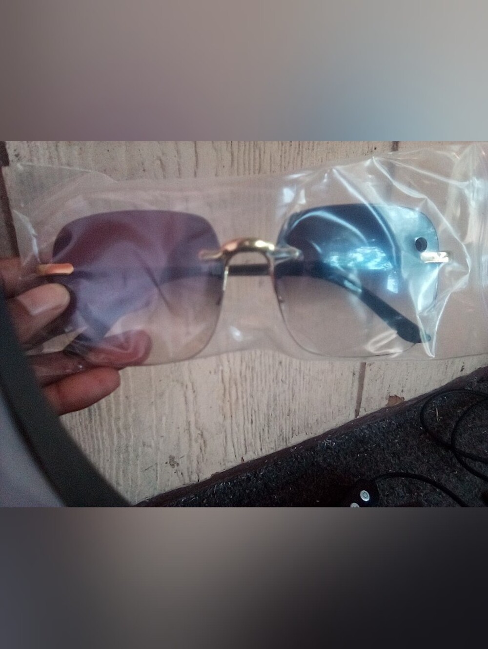Men's Gold Rim Gradient Sunglasses with Purple Lenses